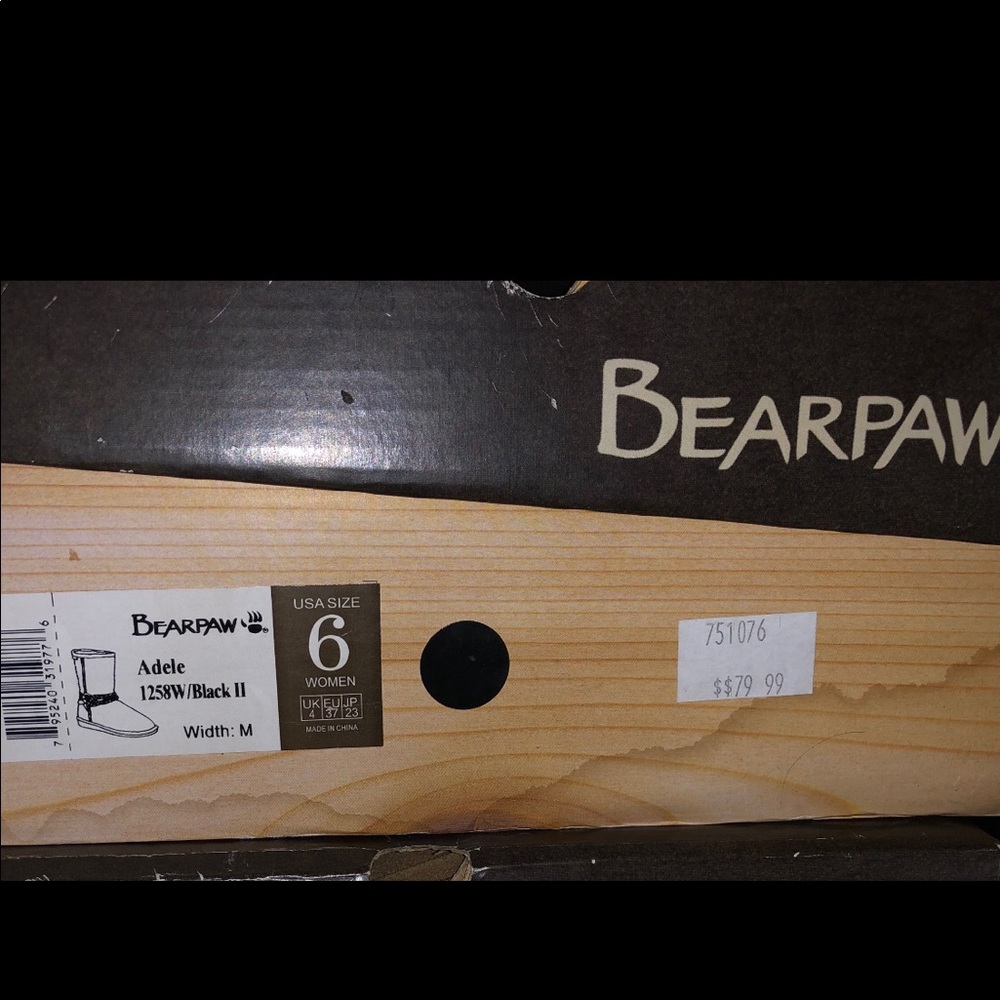 Bearpaw women’s boots - Picture 2 of 2